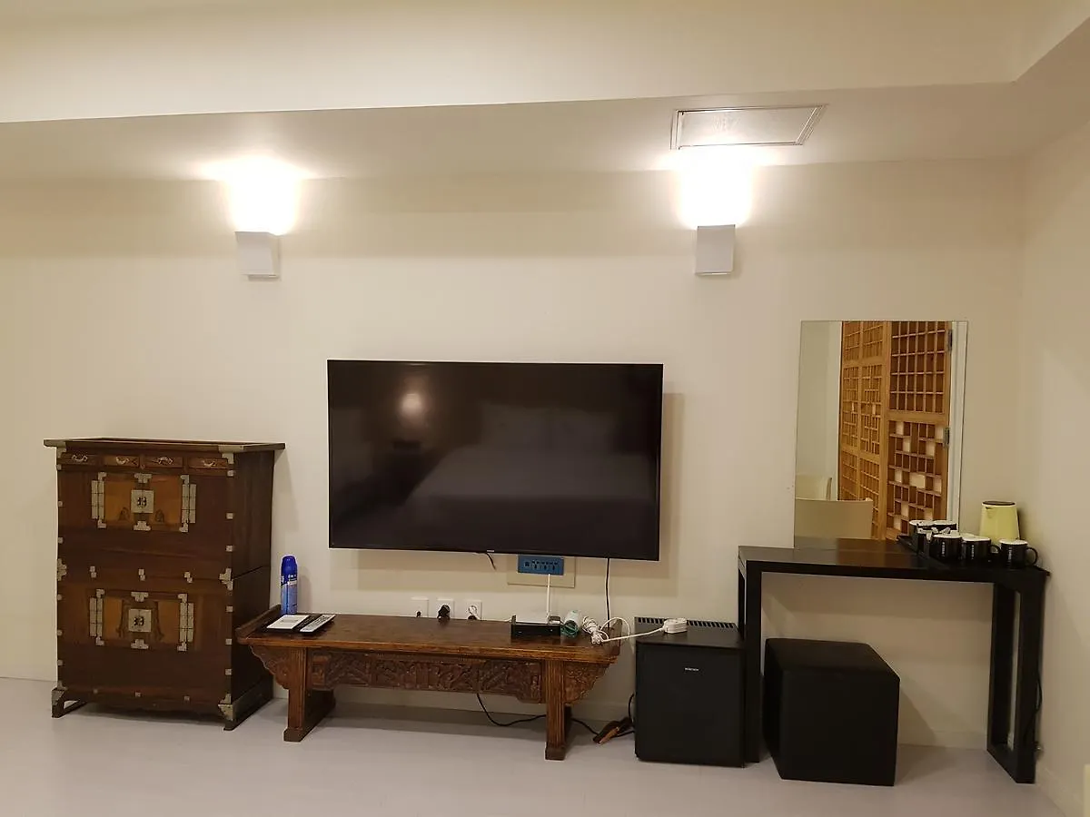 Bandal Hotel Μπουσάν 2*,  Νότια Κορέα